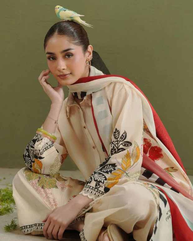 COCO Prints | 3-Piece Digital Printed Lawn Suit | (Unstitched) VERA-3A - Image 3