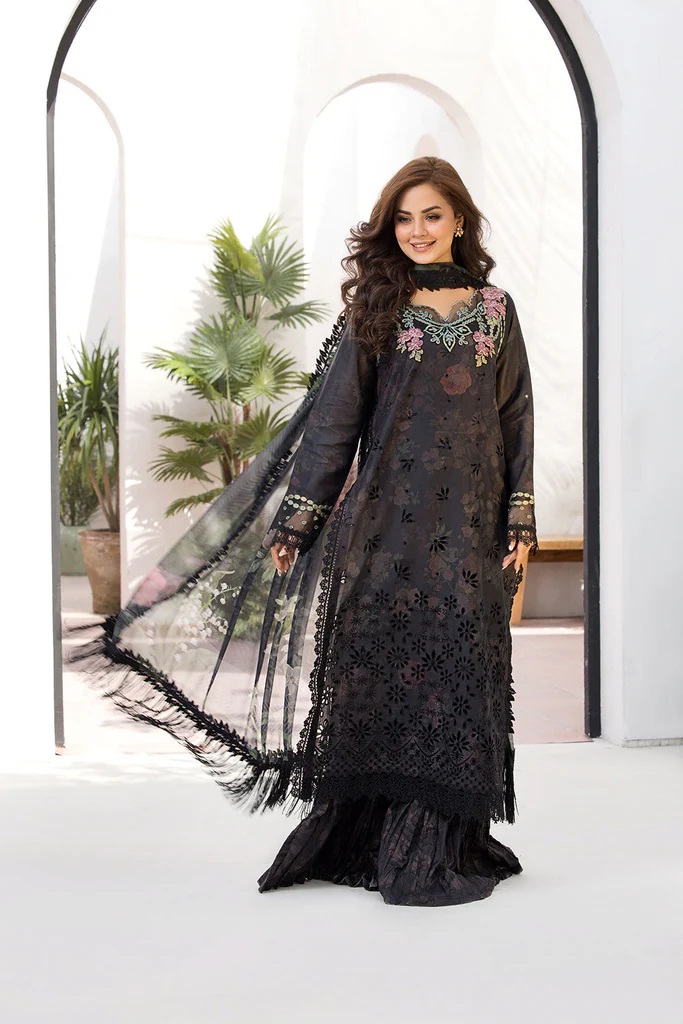 Sobia Nazir Vital Emb Lawn Collection 25